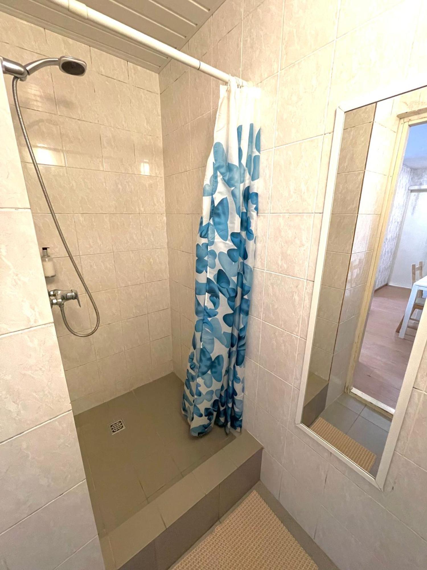 Savan House "Easy Kaunas" Bagian luar foto