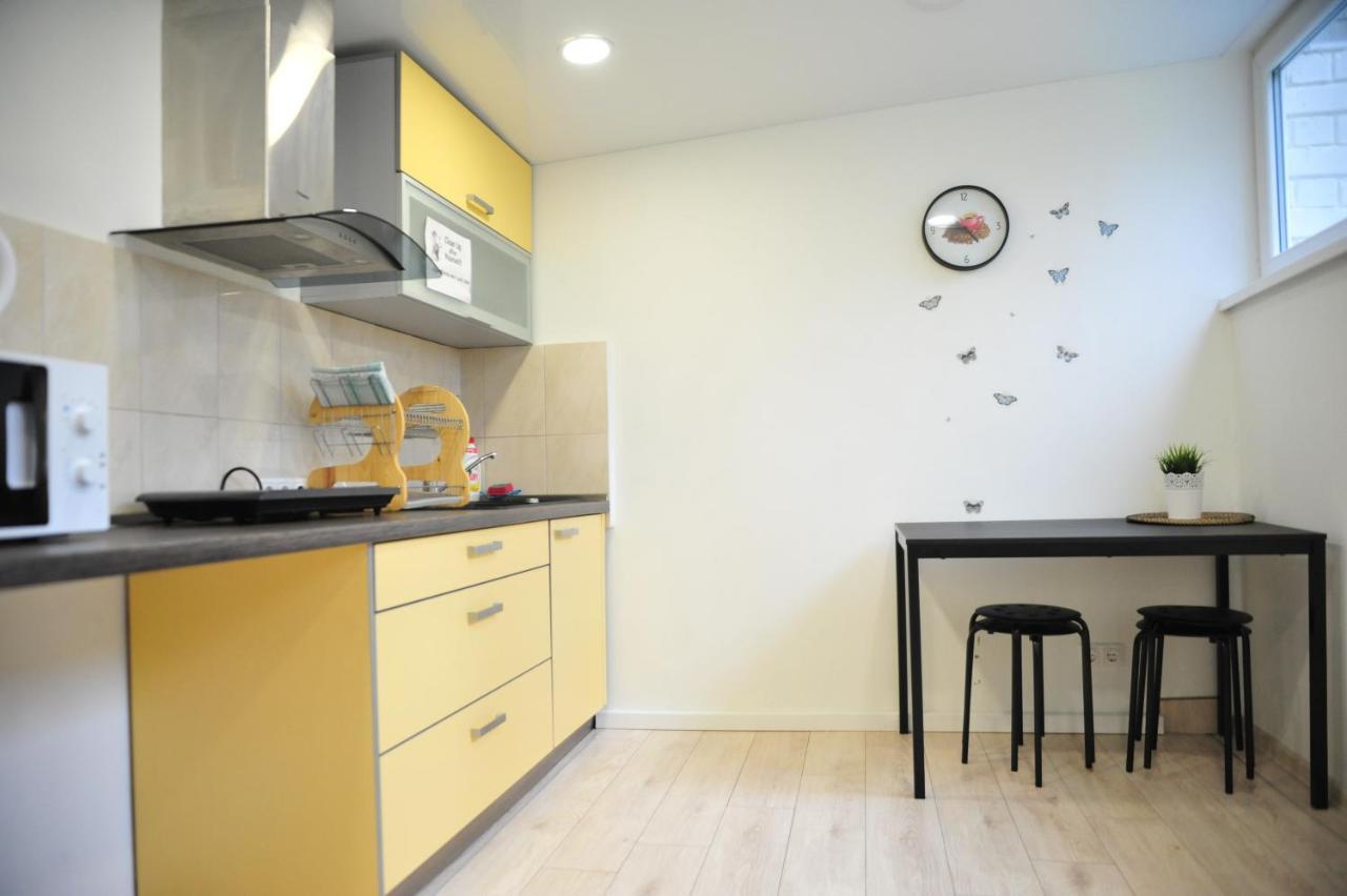 Savan House "Easy Kaunas" Bagian luar foto